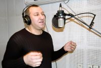 Запорожский шансонье Роман Алешин создает песни годами или же пишет за несколько минут «как под диктовку»
