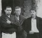 Группа «Магаданское небо» слева-направо на фото: вокалисты и музыканты - В.Фарт, А.Рыжий, С.Загва - Петербург, 1998-ой год